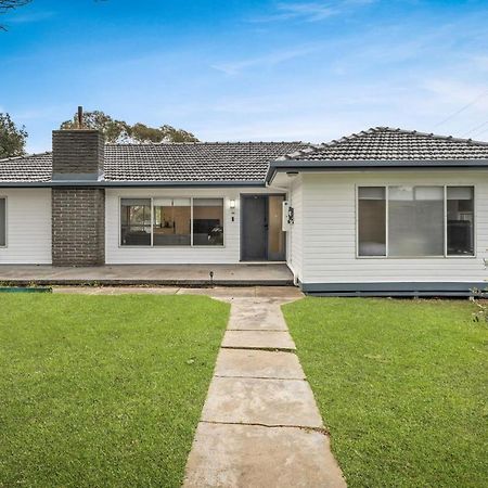 Blue Gum Villa Cowes Exterior photo